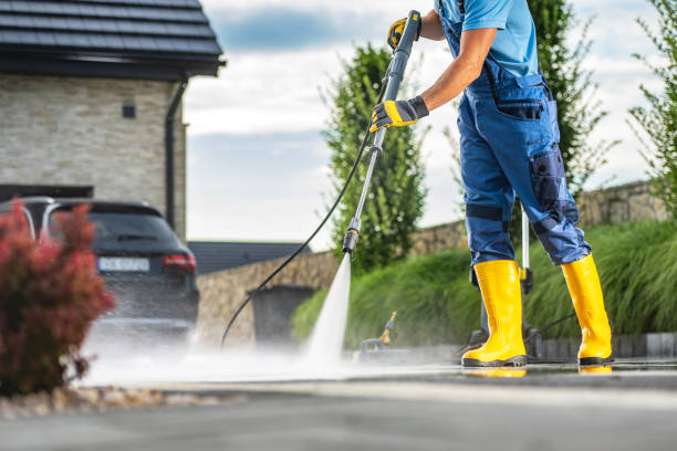 Best Concrete Pressure Washing  in Chesterfield, MO